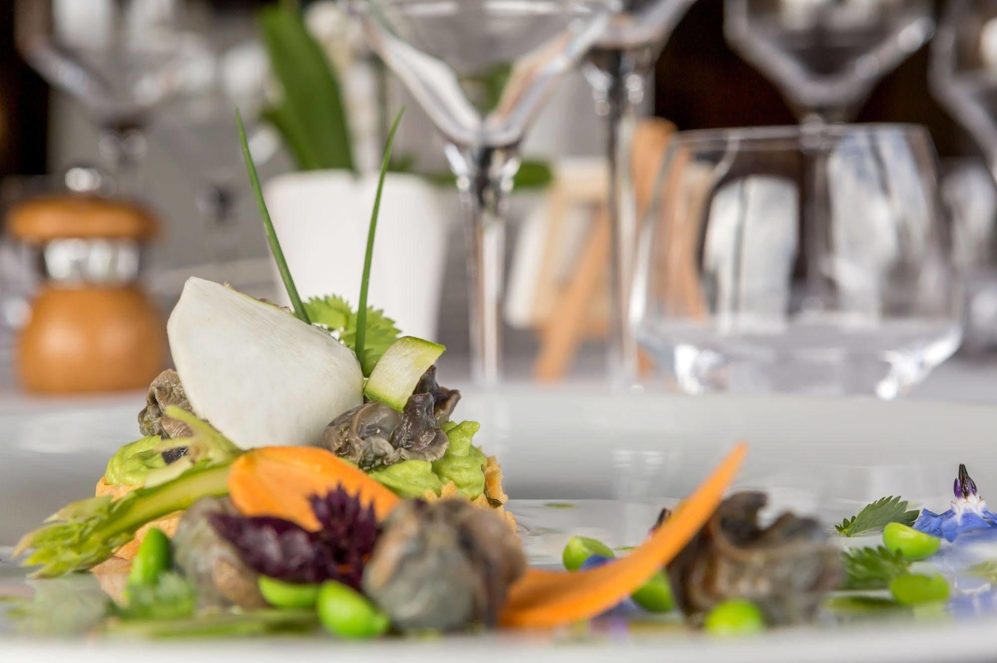 Hotel Restaurant La Tour Dunieres Екстер'єр фото