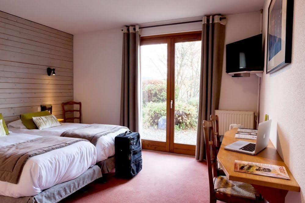 Hotel Restaurant La Tour Dunieres Екстер'єр фото
