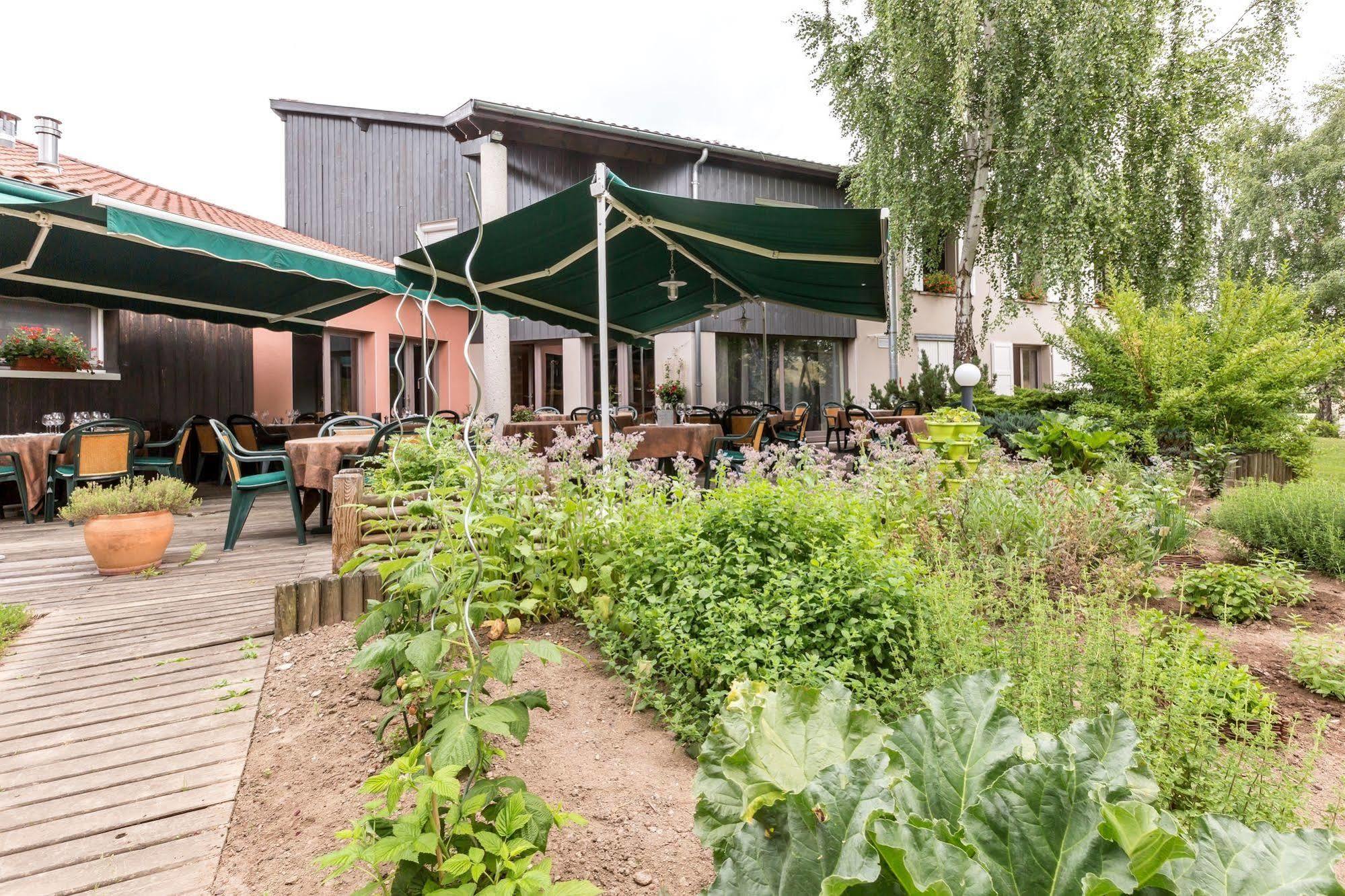 Hotel Restaurant La Tour Dunieres Екстер'єр фото