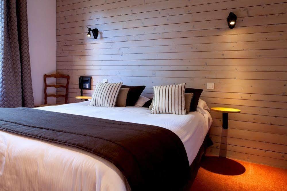 Hotel Restaurant La Tour Dunieres Екстер'єр фото